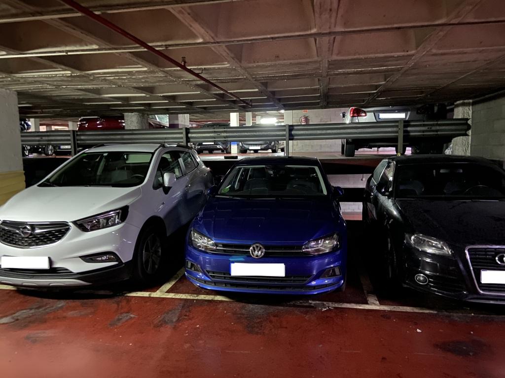 Plaza de parking en Barcelona Avinguda Madrid / Jaume Roig