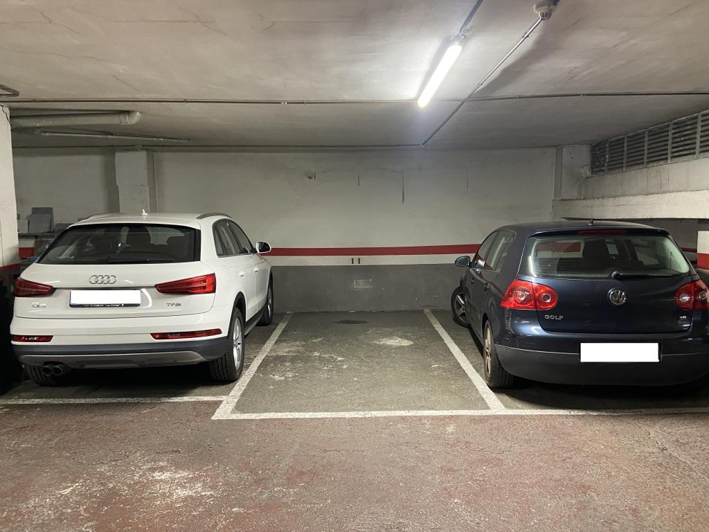 Plaza de parking en Barcelona Av Roma / Vilamarí