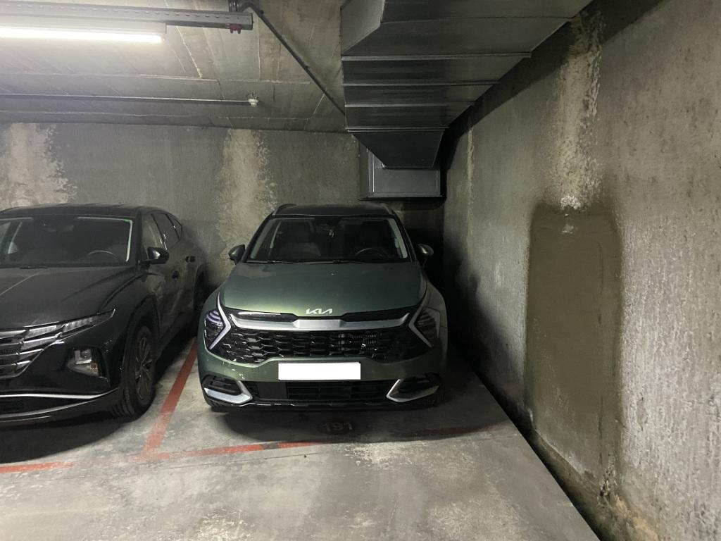 Plaza de parking en Barcelona Pere IV / Bilbao