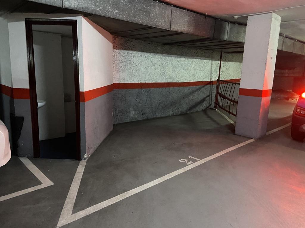 Plaza de parking en Hospitalet De Llobregat Conerç / Santa Eulàlia