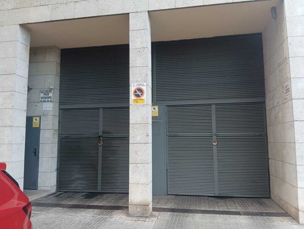 Plaza de garaje en Venta en Sant Feliu De Llobregat en CENTRE O CAN NADAL Carrer Rupert Lladó