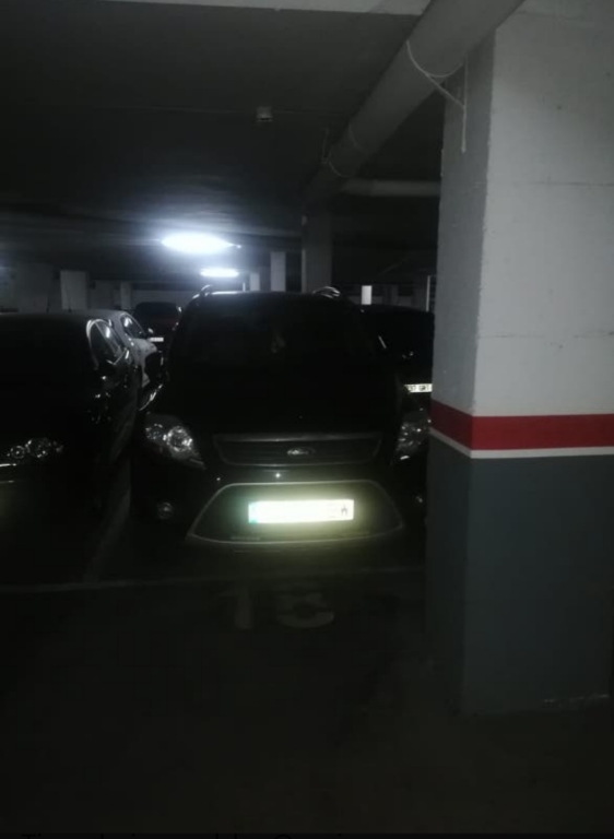 Plaza de garaje en Venta en Llagosta, La en  plaza pedro IV