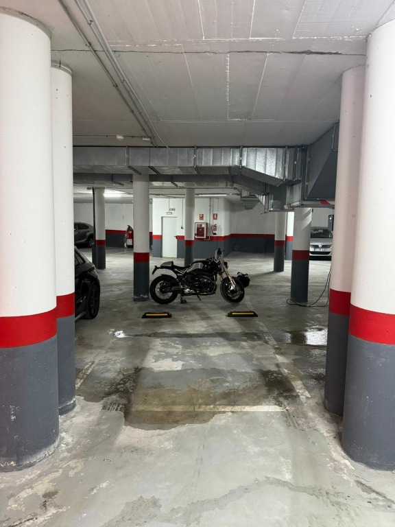 Plaza de garaje en Venta en Barcelona en EL BESOS Carrer cristobal de moura