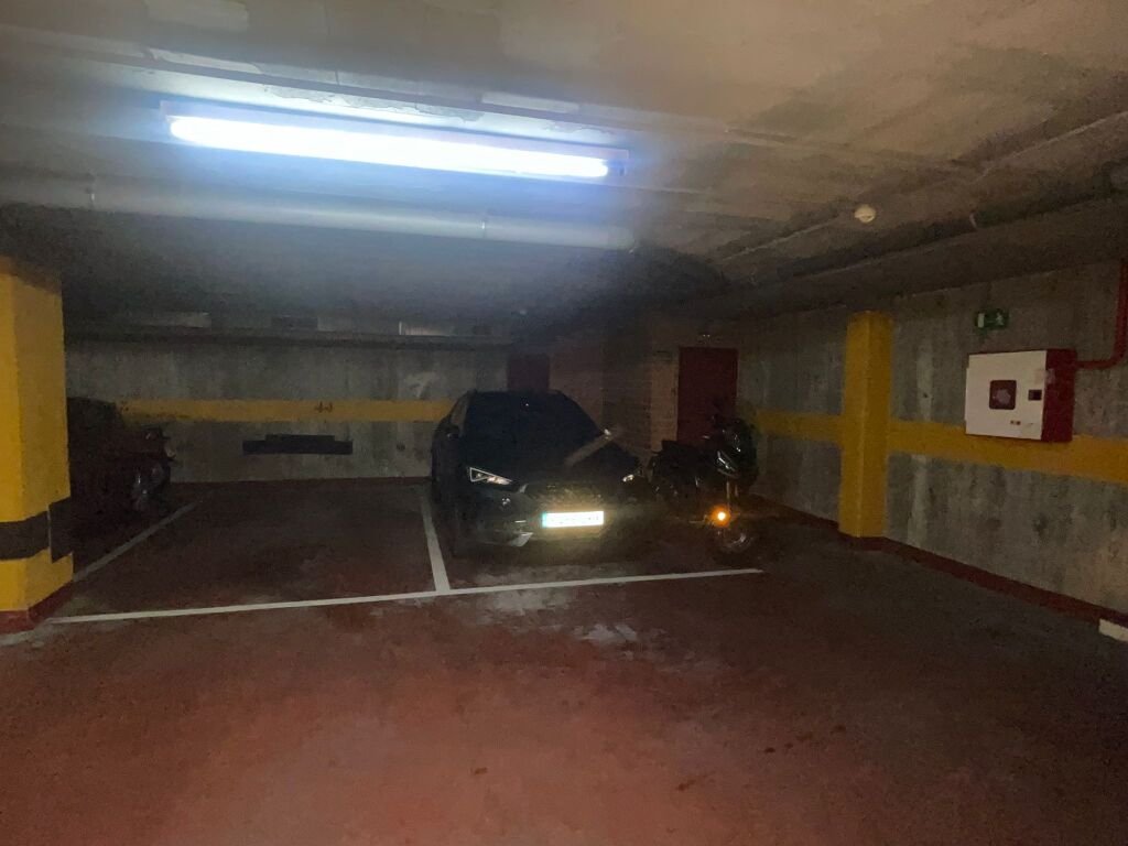 Plaza de garaje en Venta en Barcelona en MONTJUIC Carrer l'Energia