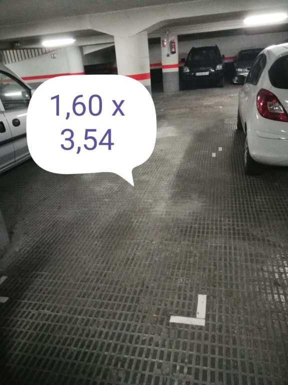 Plaza de garaje en Venta en Barcelona en SANT ANTONI Viladomat