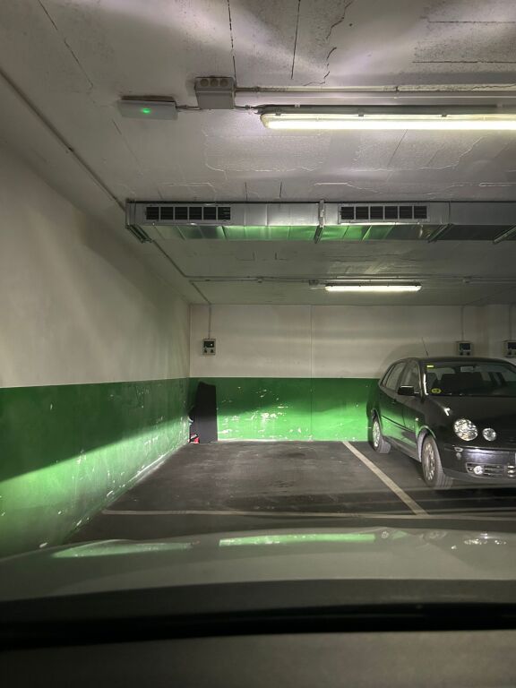 Plaza de garaje en Venta en Barcelona en EIXAMPLE DRETA Carrer Sardenya