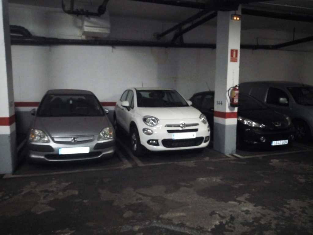 Plaza de garaje en Venta en Barcelona en SANT GERVASI Maria Cubi