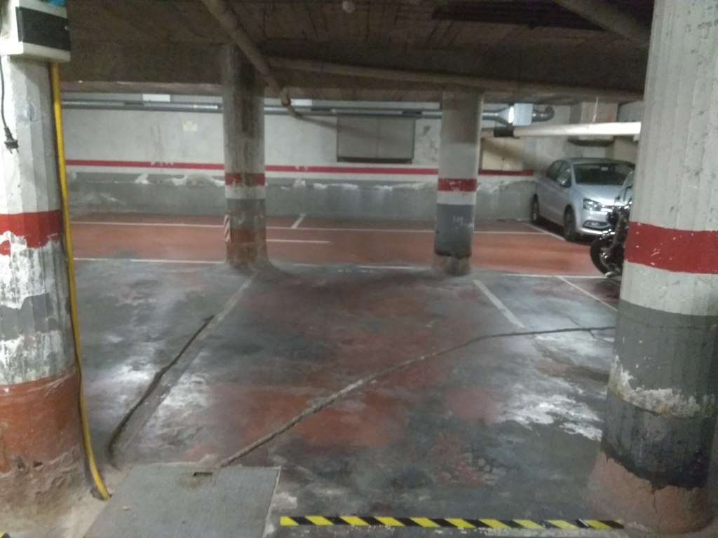 Plaza de garaje en Venta en Barcelona en POBLENOU C. Ramon Turró