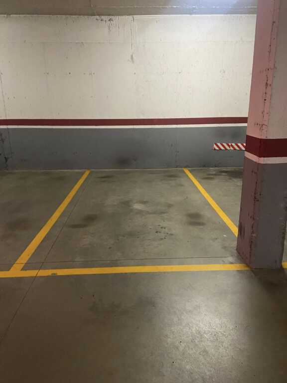 Plaza de garaje en Venta en Terrassa en  Calle salmeron