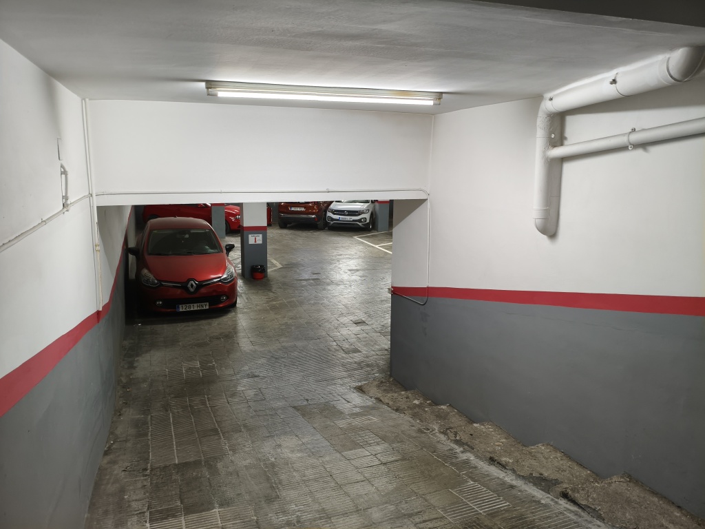 Plaza de garaje en Venta en Hospitalet De Llobregat en COLLBLANC PROGRÉS